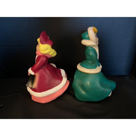 Vintage 1970’s Atlantic Mold Christmas Carolers 9” Hand Painted Ceramic - Picture 4 of 8